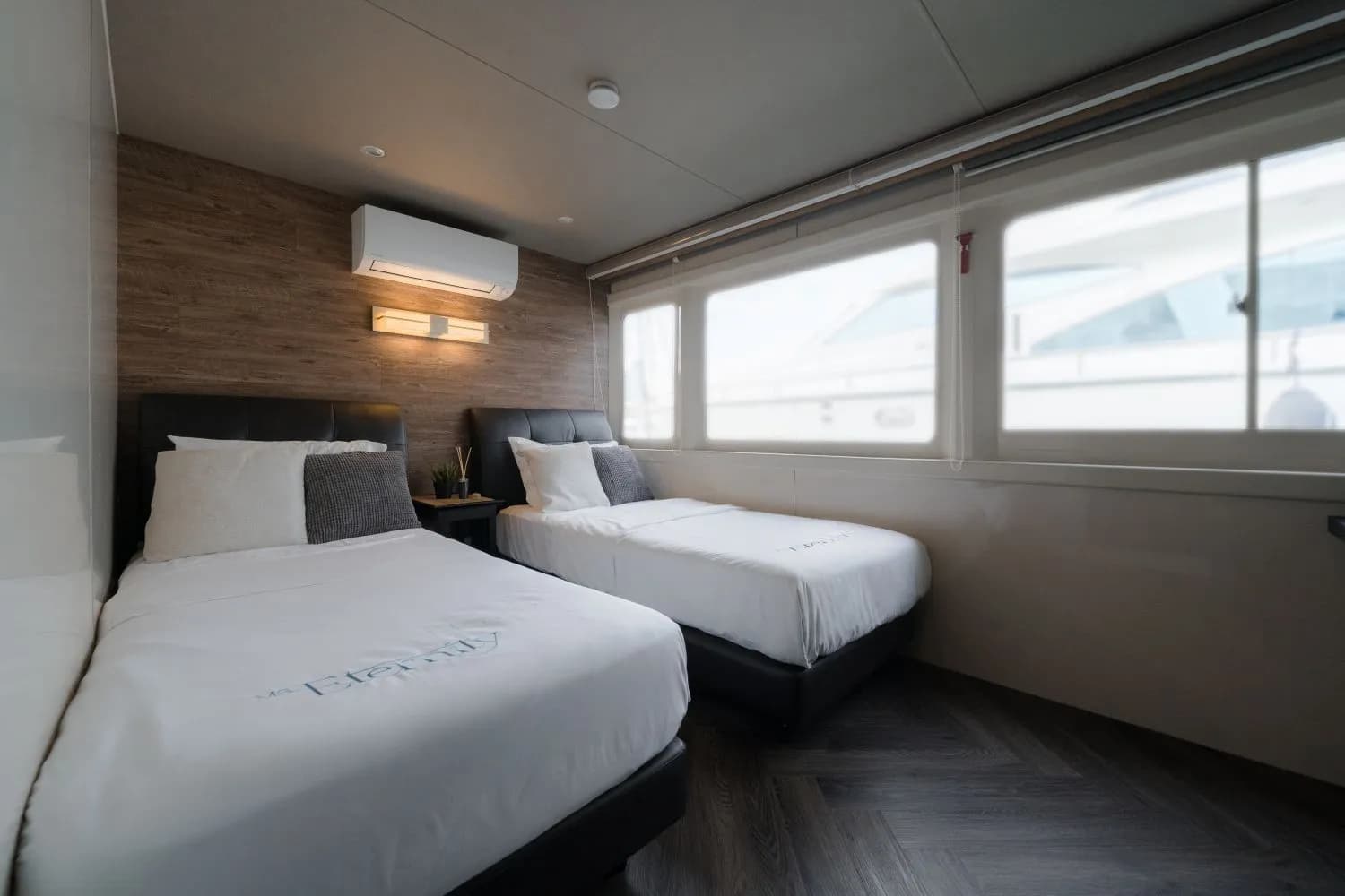 MS Eternity I Singapore Twin Single Cabin